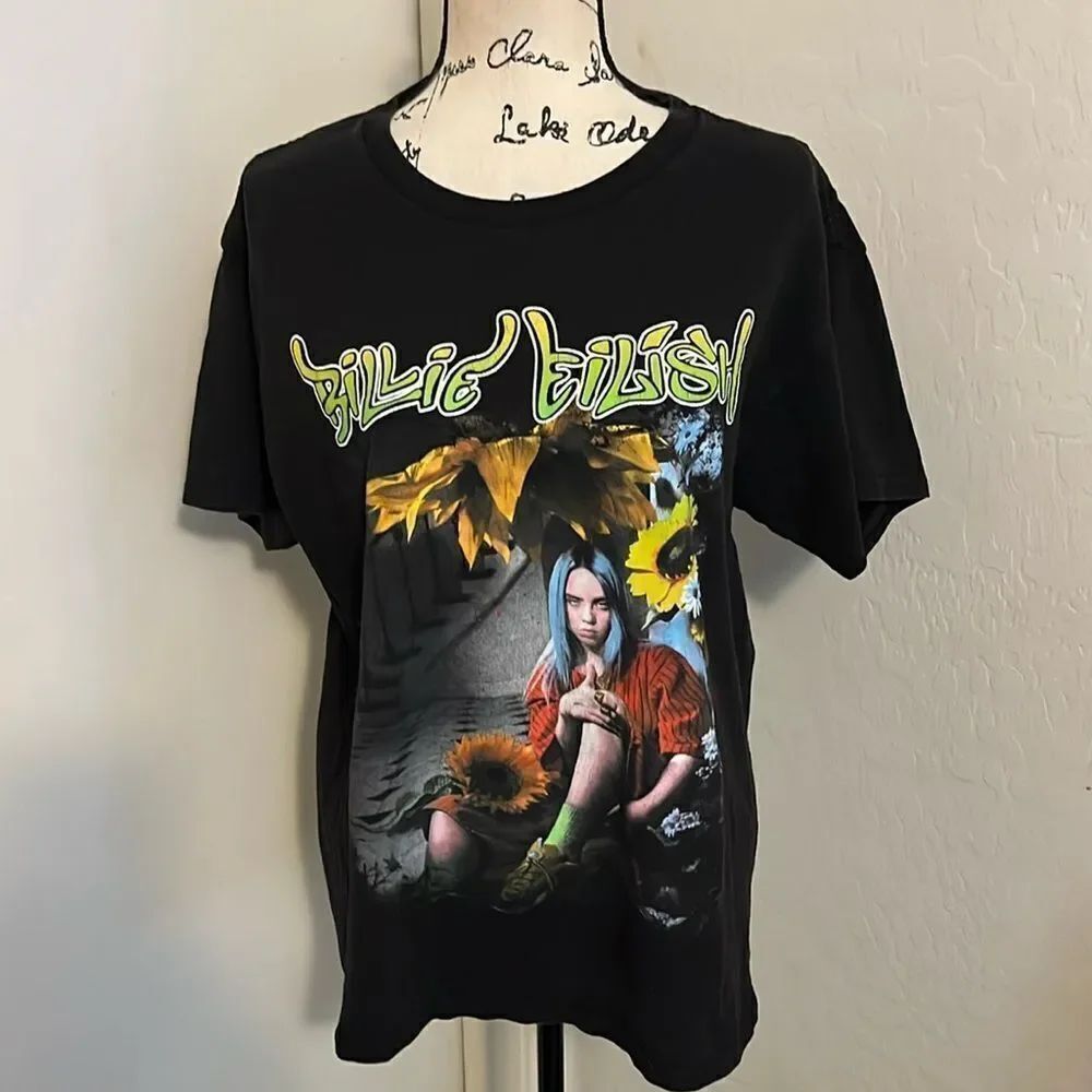 Billie Eilish Music Singer Artist Black Graphic Pullover Shirt